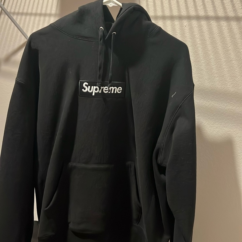 Supreme Box Logo Hoodie Men’s Size M